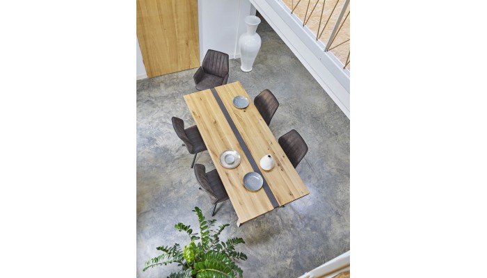 LINEA - Table repas rectangulaire insert béton...